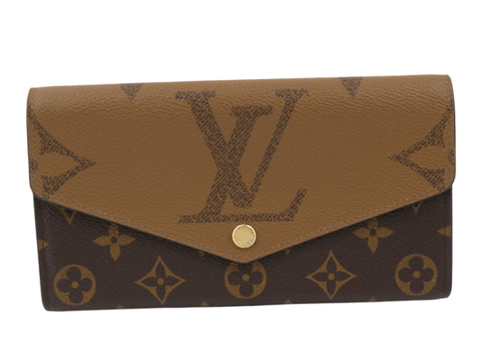 Louis Vuitton  Reverse Monogram Giant Sarah Wallet