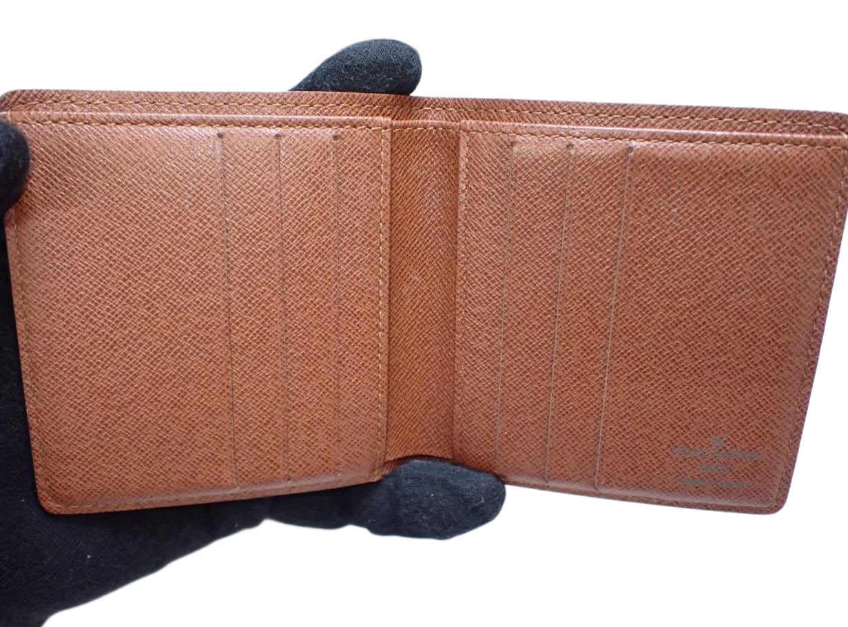 Louis Vuitton 6 Cartes Bifold Wallet