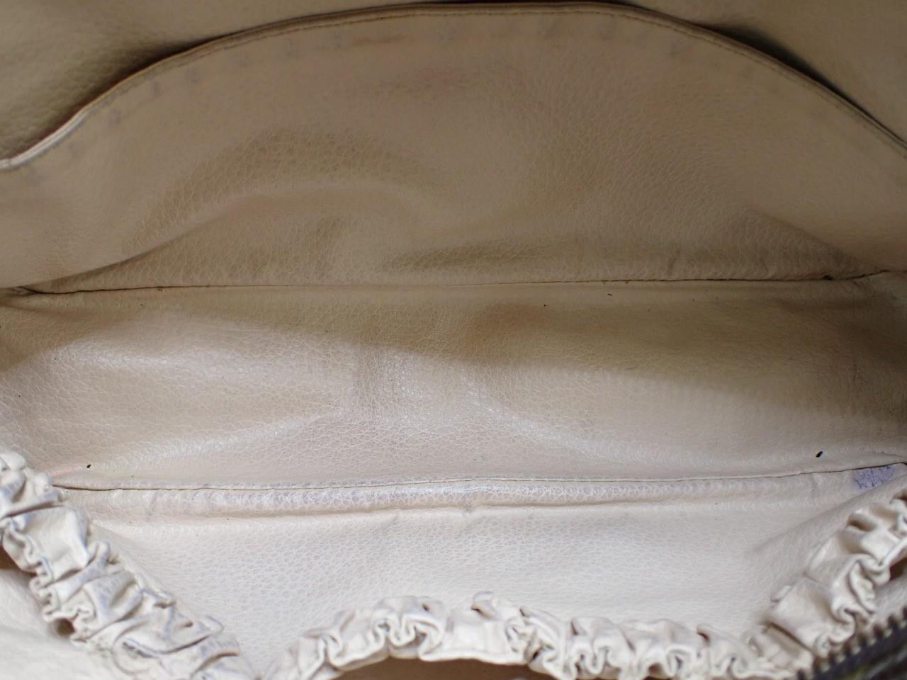 Louis Vuitton Trousse 26