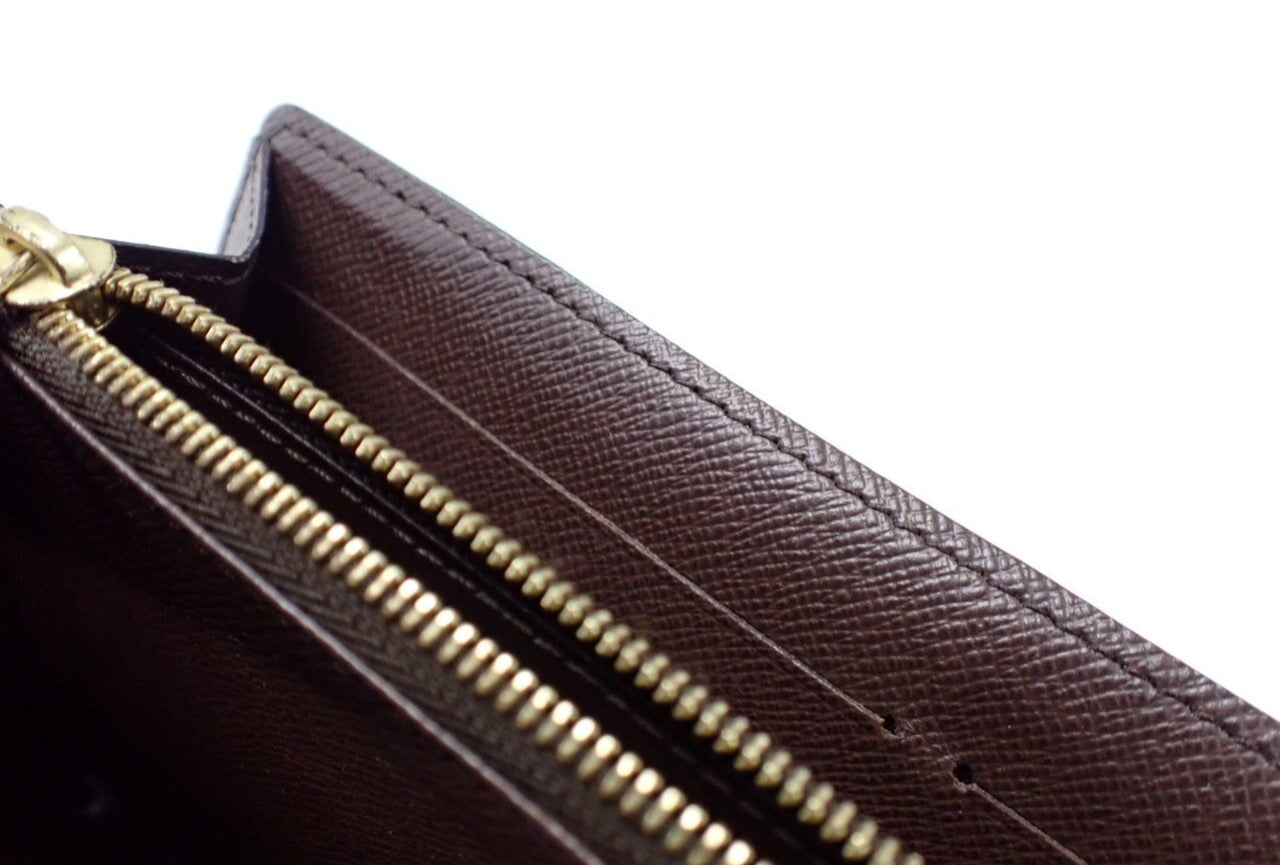Louis Vuitton Damier Sarah Wallet